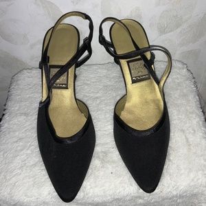 Women’s Black Mina Heels Preowned Size 8